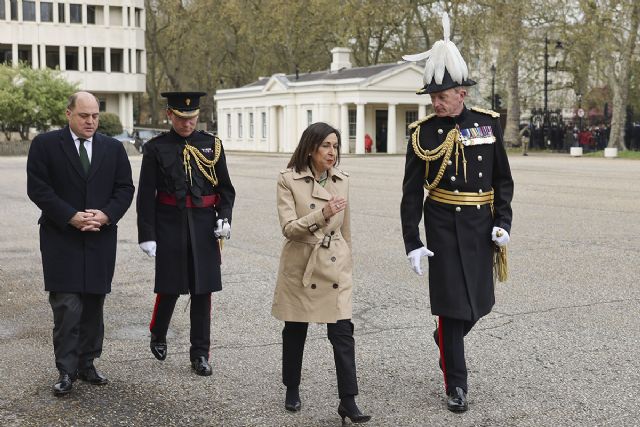 Robles y su homólogo británico destacan la sintonía de España y Reino Unido en la OTAN y reiteran su firme apoyo a Ucrania - 1, Foto 1