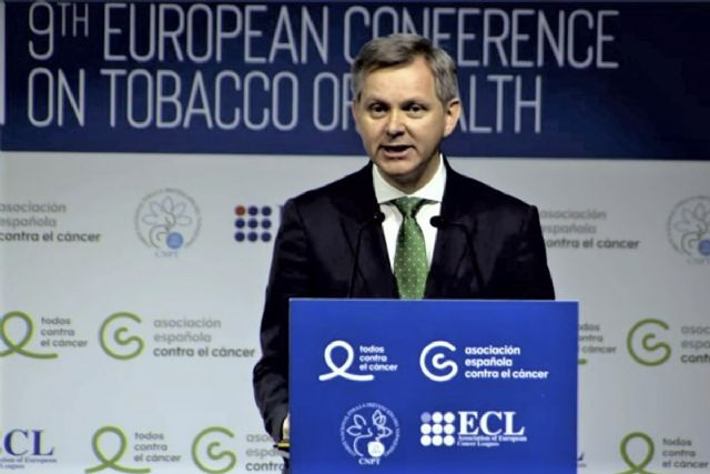 José Miñones hace un llamamiento a administraciones, profesionales y al conjunto de la sociedad para conseguir una generación libre de humo - 1, Foto 1