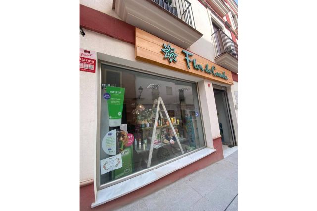 Disfrutar del verano sin preocupaciones gracias a Solar Natural de Flor de Canela, un protector solar sin químicos dañinos - 1, Foto 1