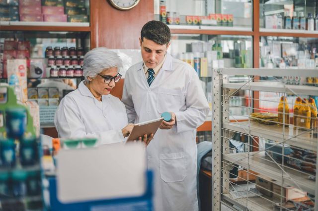 Los pasos para formar parte de los farmacéuticos de Sevilla de Grupo Farma10 - 1, Foto 1