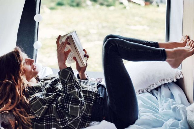 SurVan Camper pone a disposición un viaje en furgoneta camperizada por la costa de Andalucía - 1, Foto 1