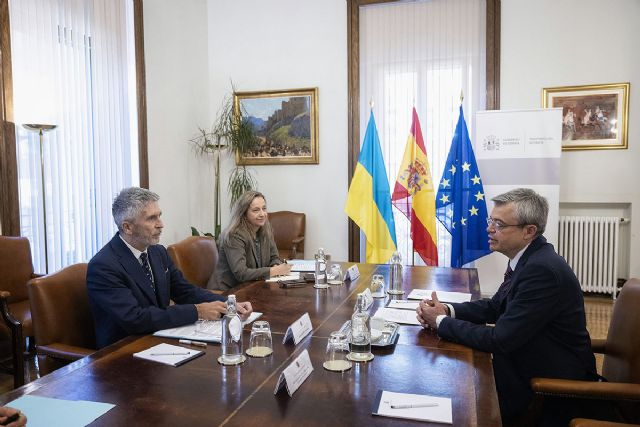 Grande-Marlaska anuncia al embajador de Ucrania que su país será una prioridad para la presidencia española de la UE - 1, Foto 1