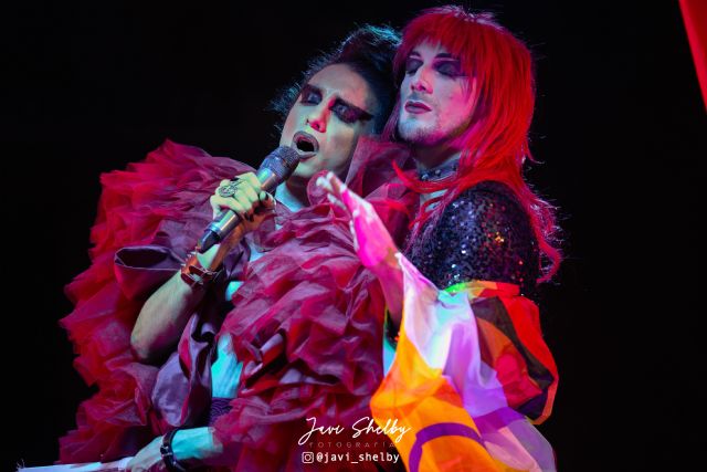 Epntica desafa los fenmenos atmosfricos y llena de color la plaza de Beniel - 10