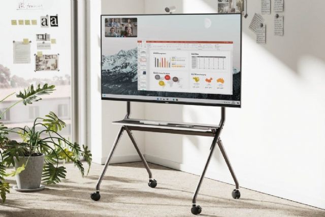 Ewent presenta su nuevo soporte de suelo para televisores pesados EW1542 - 1, Foto 1