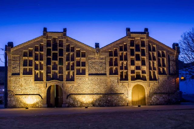 La Cooperativa Agrícola de Llorenç del Penedès ofrece vinos, cavas y aceites de elaboración propia - 1, Foto 1