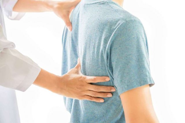 La innovadora cirugía de hernia discal se realiza en menos de una hora y no requiere ingreso hospitalario - 1, Foto 1