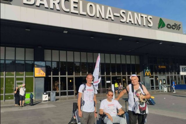 La Fundación Disgrup empieza el Camino de Santiago para poner en valor los derechos de las personas con discapacidad en España - 1, Foto 1