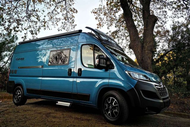 Alquiler de vehículos para escapadas en familia y amigos con Clever Vans - 1, Foto 1