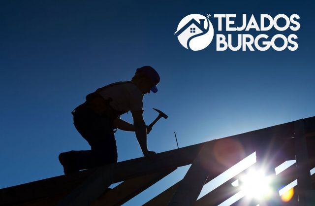 Un escudo contra los elementos: la importancia fundamental de la reparación de tejados, por Tejados Burgos - 1, Foto 1
