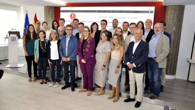 El Colegio Nacional de Ópticos-Optometristas presenta a la industria del sector su nueva campaña sobre el control de la miopía infantil - 1, Foto 1