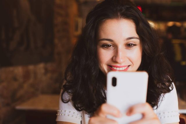 La app de comercios chinos que brinda una gran cantidad de productos y servicios al mercado español, MiBee App - 1, Foto 1