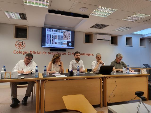 Los ´Diálogos de Urbanismo y Territorio´ del COACM llegan a Guadalajara - 1, Foto 1