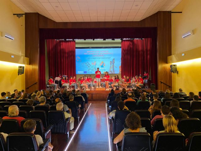 La Banda de Msica del IES Juan de la Cierva y Codornu emociona al pblico con su concierto tras su exitosa participacin en el Festival Internacional de Msica de Xanth - 5