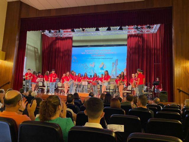 La Banda de Msica del IES Juan de la Cierva y Codornu emociona al pblico con su concierto tras su exitosa participacin en el Festival Internacional de Msica de Xanth - 7