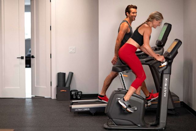 Ejercitarse en casa con las máquinas Matrix de alta calidad de Johnson Fitness & Wellness - 1, Foto 1