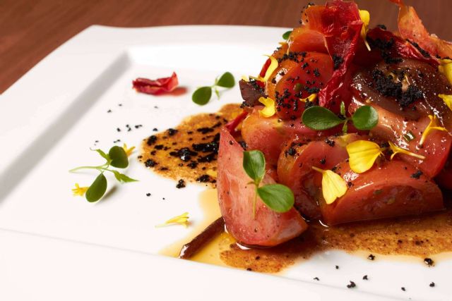 Los Montes de Galicia es considerado uno de los mejores restaurantes de cocina internacional de Madrid - 1, Foto 1