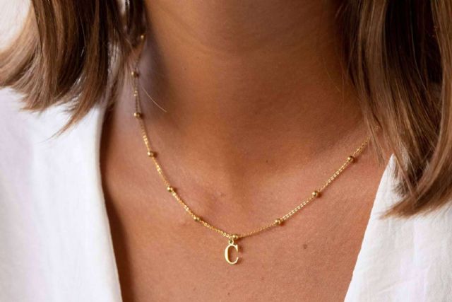 Anitials se suma a las últimas tendencias con su extenso catálogo de collares con iniciales - 1, Foto 1
