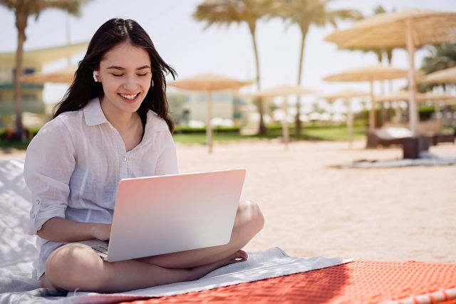 Hacer el TFG durante las vacaciones - 1, Foto 1