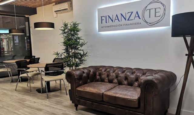 Finanzate detecta un aumento de préstamos de negocios para PYMES para reorganizar las finanzas en septiembre - 1, Foto 1