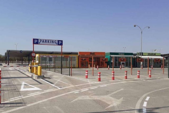 Dejar el coche en buenas manos antes de coger un vuelo con Grupo Cariño y su aparcamiento en el aeropuerto de Granada - 1, Foto 1