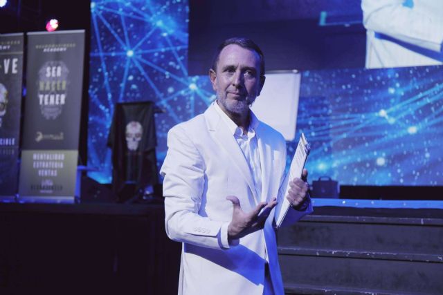 La inteligencia artificial como estrategia de ventas se aprende con Neurosenser - 1, Foto 1