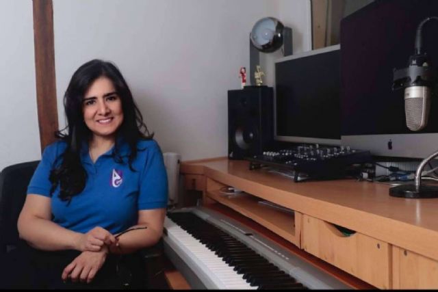 Cantar para liberar el alma y mejorar el mundo de la mano de la coach vocal Adriana Granobles - 1, Foto 1