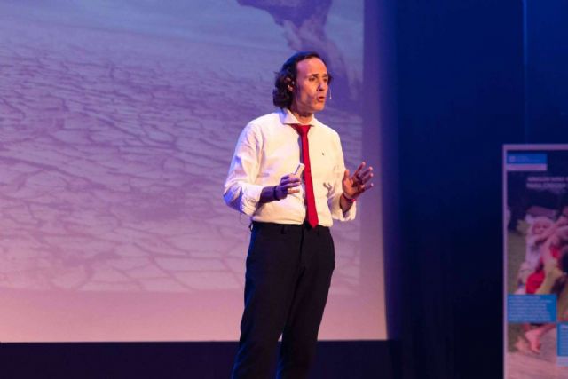 Leandro Fernández Macho explica qué significa la superación persona - 1, Foto 1