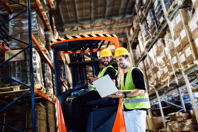 ¿Cuáles son los beneficios de trabajar con un operador logístico de tamaño mediano?, con Plaza Forwarding - 1, Foto 1