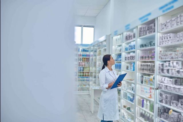 ¿Cuáles son los aspectos legales a tener en consideración en la compraventa de farmacias? Urbagesa Farmacias lo explica - 1, Foto 1