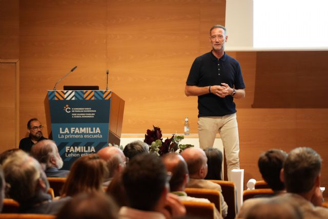 Aislamiento social, bajo rendimiento y agresividad: principales indicadores de las adicciones comportamentales de los jóvenes - 1, Foto 1