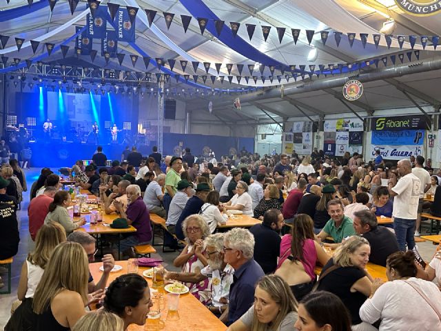 Lleno en los dos primeros días del Oktoberfest 2023 San Javier - 1, Foto 1