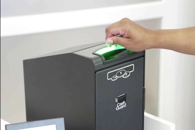 Caja registradora automática CashGuard, con Telsystem - 1, Foto 1