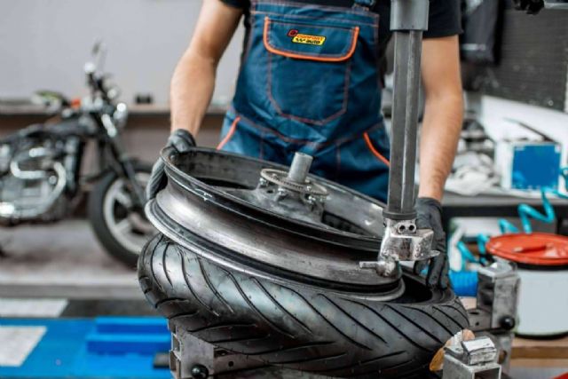 Conseguir neumáticos de moto en Confortauto - 1, Foto 1