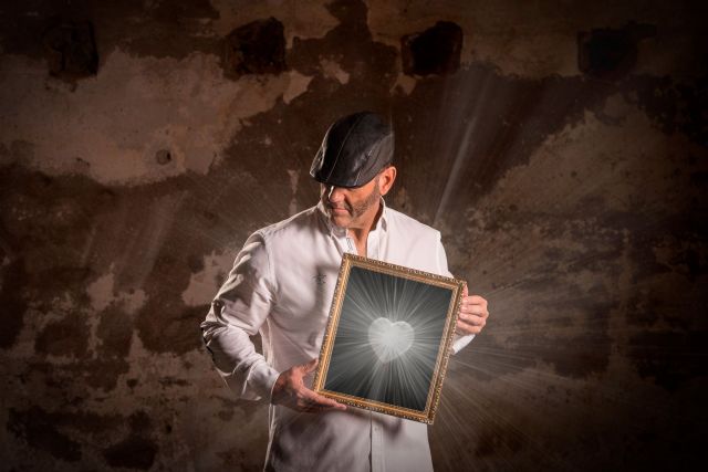 El Flamenco y la Inteligencia Artificial se fusionan en el lanzamiento del nuevo videoclip de Paco Candela: ´Corazón de Plástico´ - 1, Foto 1