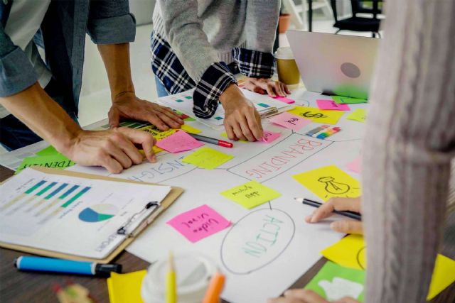 La empresa Asombro Extremo rodeada de buena publicidad 2023 - 1, Foto 1