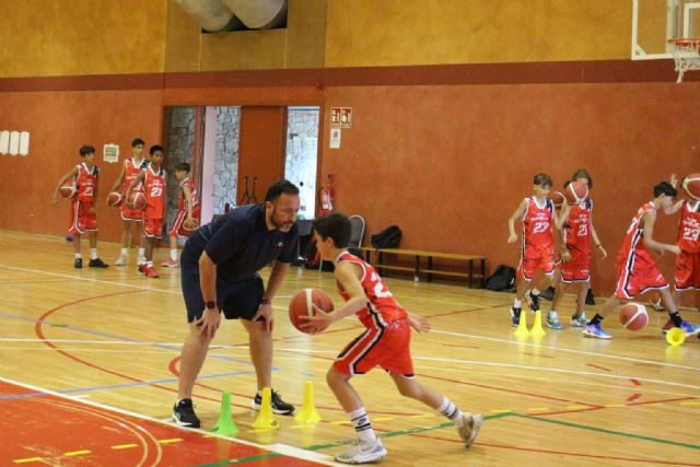 ITW Sport ofrece un programa de entrenamiento y tecnificación del baloncesto - 1, Foto 1