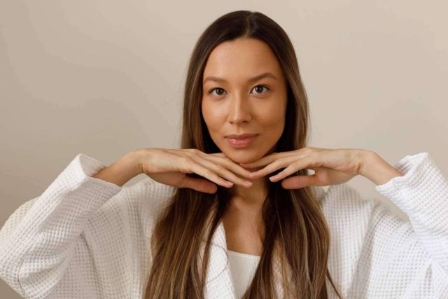 El método de yoga facial que equilibra la armonía del rostro, Face Balance - 1, Foto 1