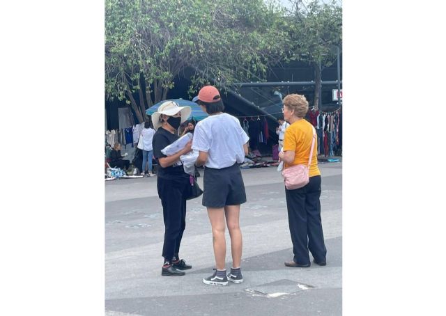 Berta Jayo regala camisetas con la palabra ´Libre´ en sus nuevas performances - 1, Foto 1