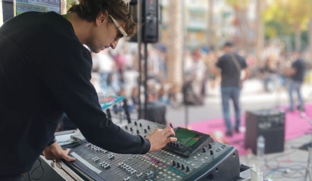 El evento de la Crida del colectivo Alacant Desperta trabajó para la transformación a través del Arte en el Corazón de Carolinas - 1, Foto 1