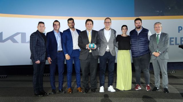 KIA gana el Premio Especial Excelencia del año en la Gala Premios Excelencia Relación con Clientes 2023 - 1, Foto 1