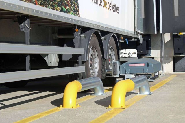 El nuevo sistema de retenedor de camiones de fácil instalación de ASSA ABLOY - 1, Foto 1