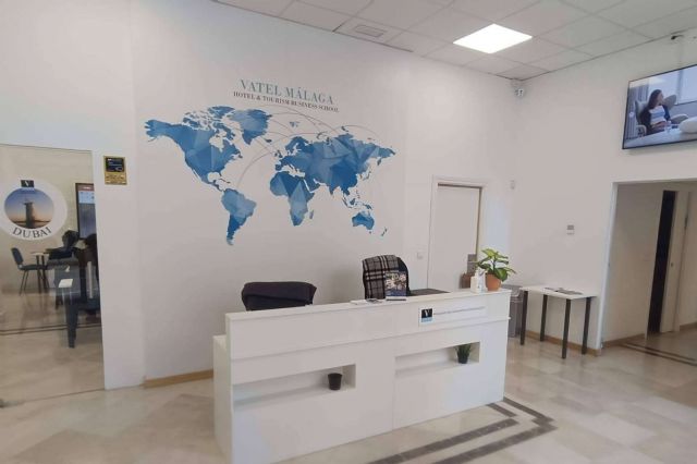 Vatel, una escuela de dirección hotelera en Málaga que ofrece formaciones completas y modernas - 1, Foto 1