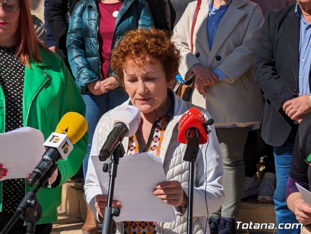 Se da lectura al Manifiesto Institucional con motivo del Da Mundial de las Enfermedades Raras que se celebra cada 29 de febrero - 21