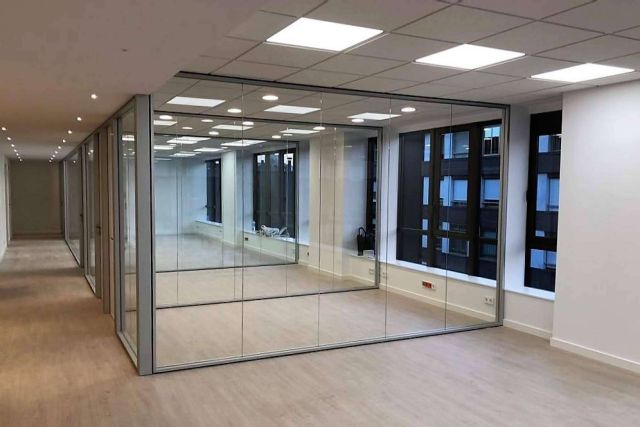 Protecnics Global ofrece mamparas divisorias para despachos - 1, Foto 1