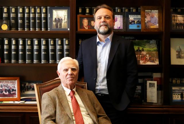 ADEFAM reconoce a la familia Sánchez Abia, propietaria de Sagital, con su Premio Familia Empresaria del Año 2024 - 1, Foto 1