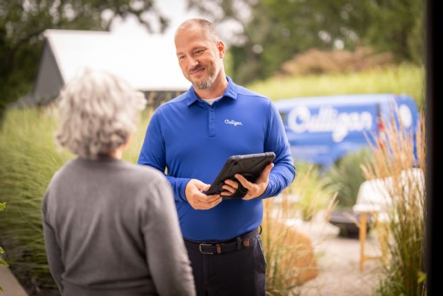 Culligan anuncia la donación de más de 100.000 litros de agua a personas mayores y en riesgo de exclusión en las zonas más afectadas por la sequía en España - 1, Foto 1