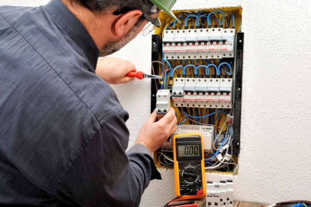 ¿Por qué contar con los magnetotérmicos C120N de Schneider?, por la empresa Cadenza Electric - 1, Foto 1