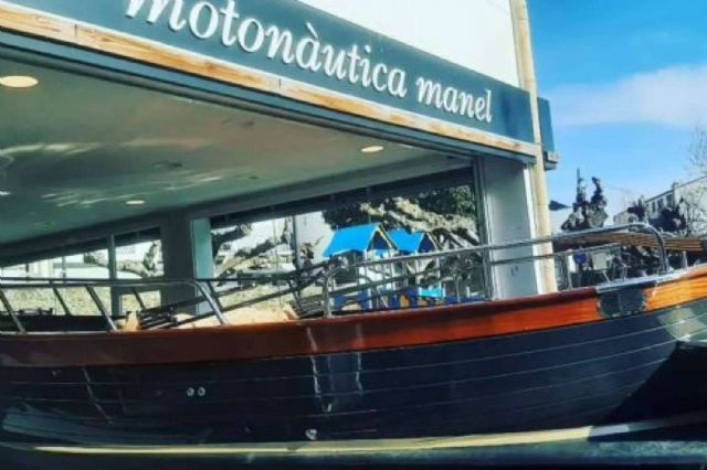 Mantenimiento de embarcaciones de recreo en Cadaqués y el Cap de Creus, con Motonàutica Manel - 1, Foto 1