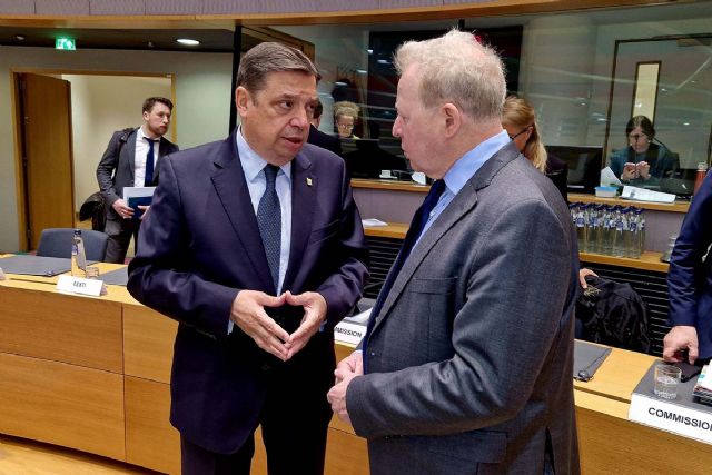 Luis Planas: El respaldo del Consejo de Ministros a la simplificación de la PAC dará seguridad jurídica a los agricultores en la campaña 2024 - 1, Foto 1