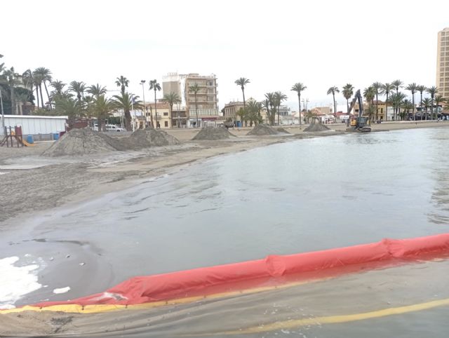 Las playas del Mar Menor hacen acopio de arena - 1, Foto 1